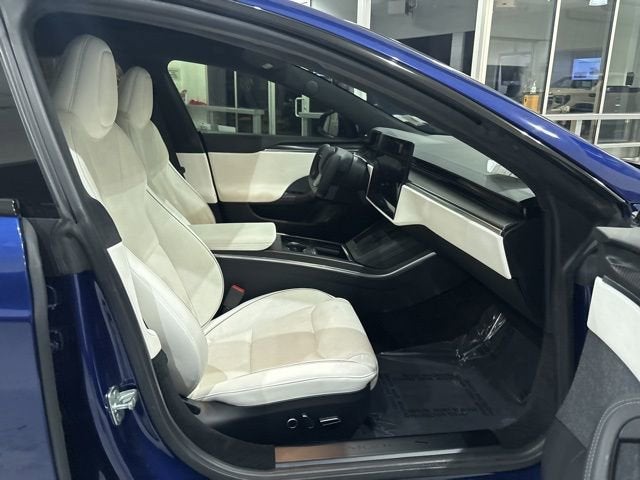 2022 Tesla Model S Plaid