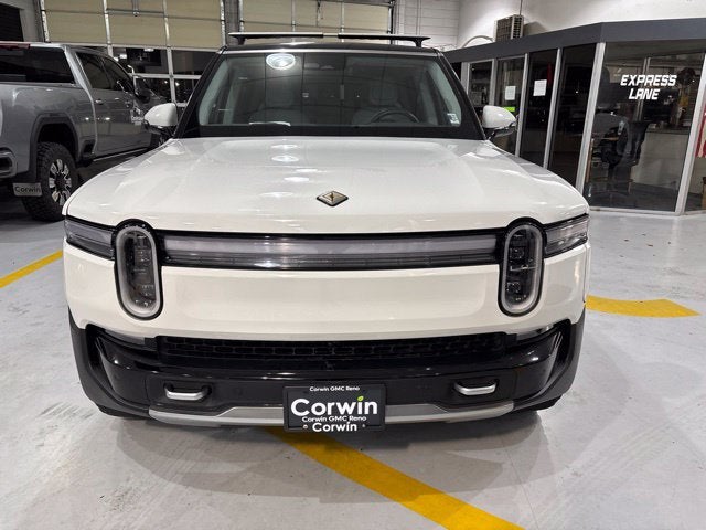 2025 RIVIAN R1S Adventure