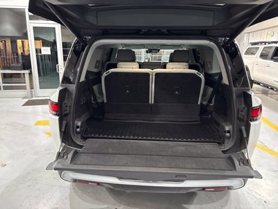 2025 RIVIAN R1S Adventure