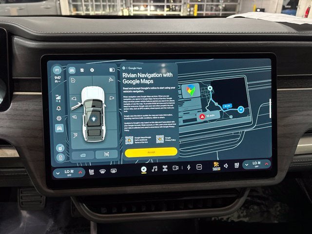 2025 RIVIAN R1S Adventure