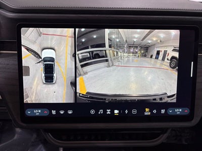2025 RIVIAN R1S Adventure