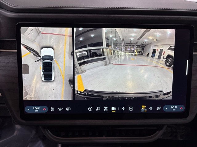 2025 RIVIAN R1S Adventure