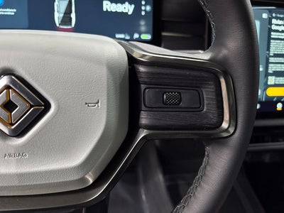 2025 RIVIAN R1S Adventure