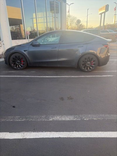 2023 Tesla Model Y Performance