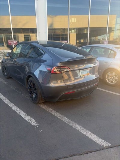 2023 Tesla Model Y Performance