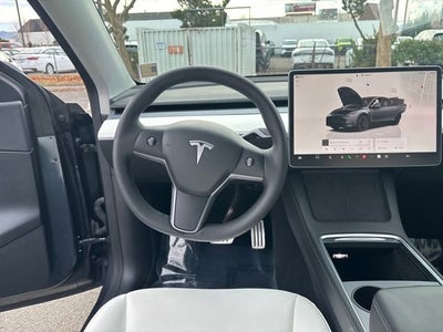 2022 Tesla Model Y Performance Dual Motor All-Wheel Drive