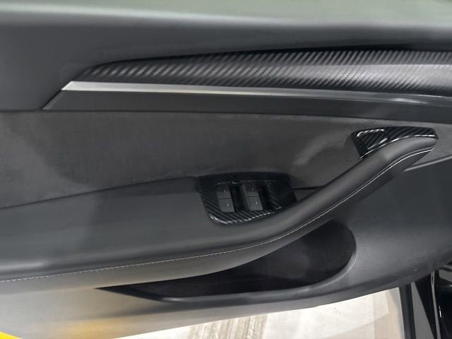 2024 Tesla Model Y Performance