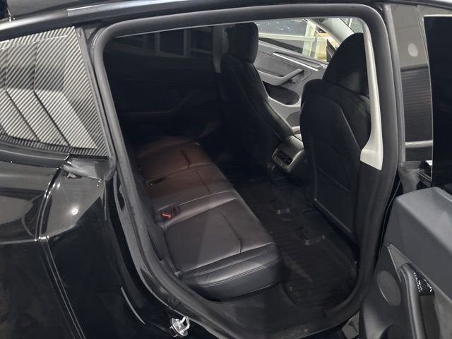 2024 Tesla Model Y Performance