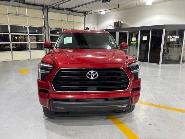 2024 Toyota Sequoia SR5