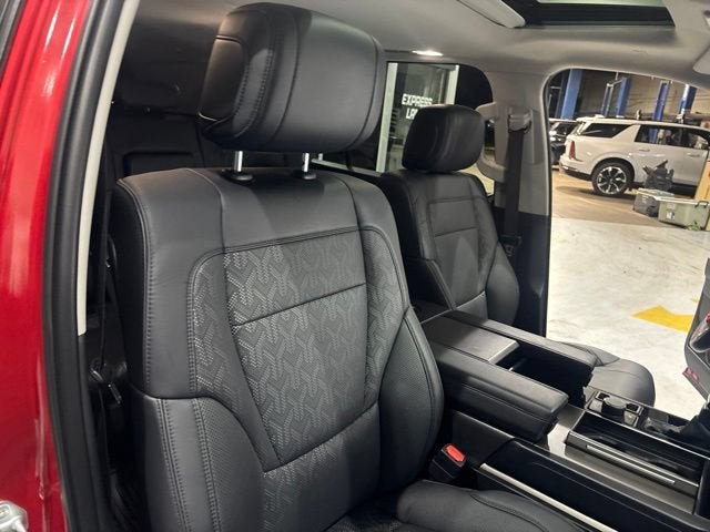 2024 Toyota Sequoia SR5