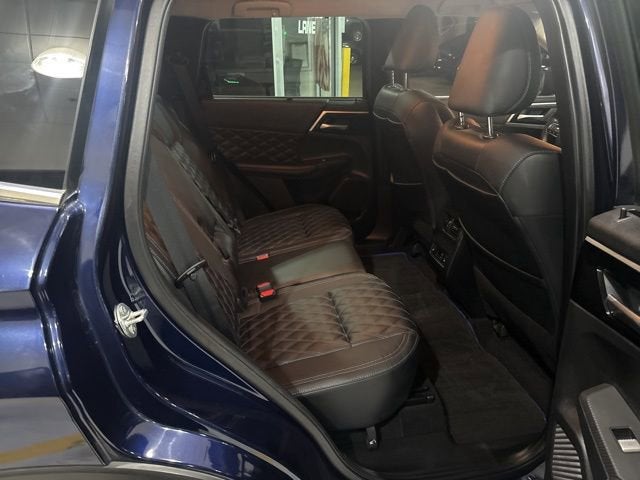 2023 Mitsubishi Outlander PHEV SEL S-AWC