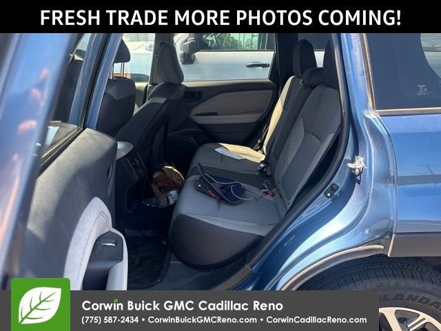 2025 Subaru Forester Premium