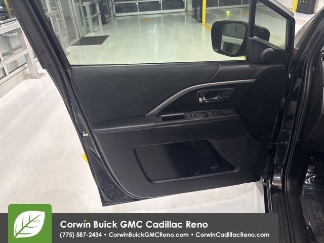 2014 Mazda Mazda5 Sport