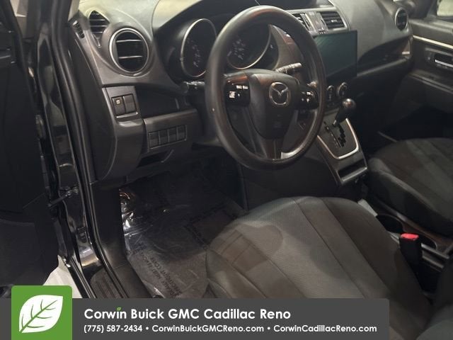 2014 Mazda Mazda5 Sport