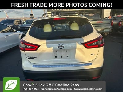 2020 Nissan Rogue Sport SL FWD Xtronic CVT