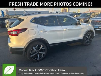 2020 Nissan Rogue Sport SL FWD Xtronic CVT