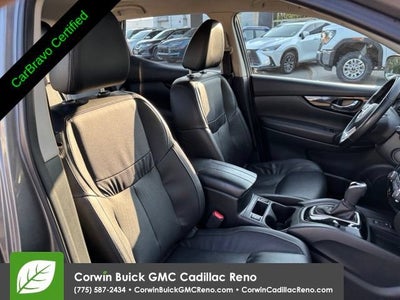 2022 Nissan Rogue Sport SL AWD Xtronic CVT