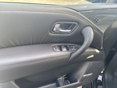 2023 Nissan Armada SL 4WD