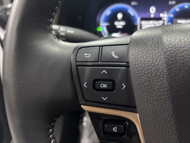 2025 Toyota Crown Signia Limited