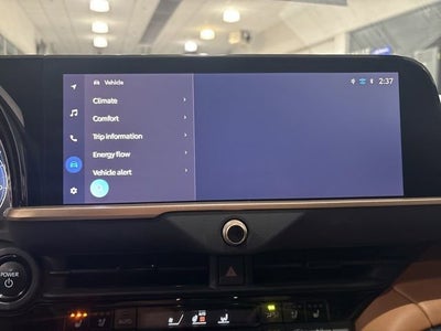 2025 Toyota Crown Signia Limited