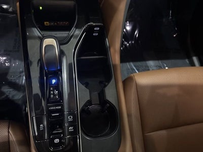 2025 Toyota Crown Signia Limited