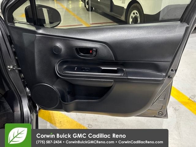 2015 Toyota Prius c One