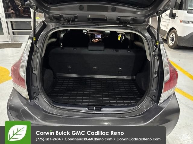 2015 Toyota Prius c One