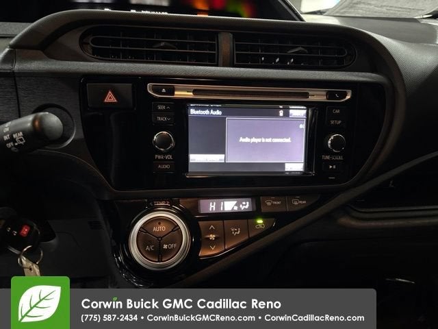 2015 Toyota Prius c One