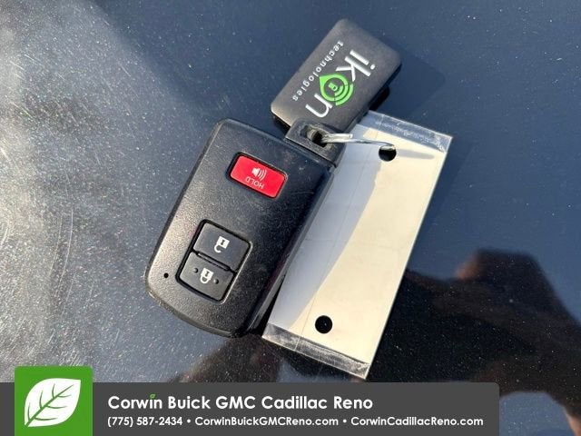 2015 Toyota Prius c Four