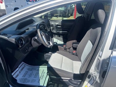 2016 Toyota Prius c One