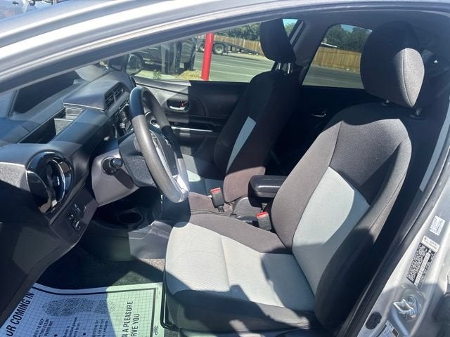 2016 Toyota Prius c One