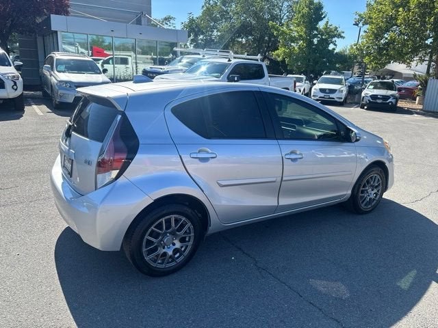 2016 Toyota Prius c One