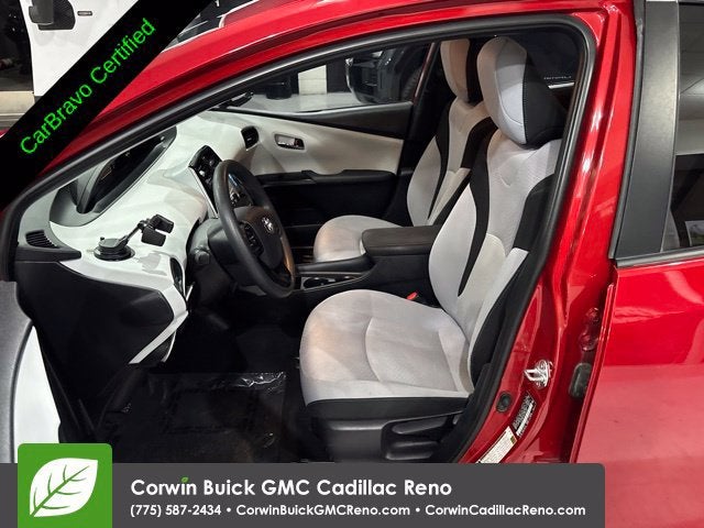 2019 Toyota Prius LE