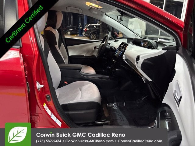 2019 Toyota Prius LE