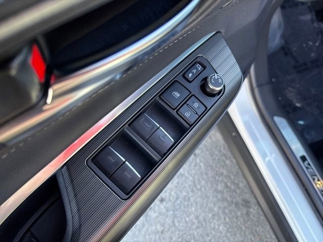 2024 Toyota Venza XLE