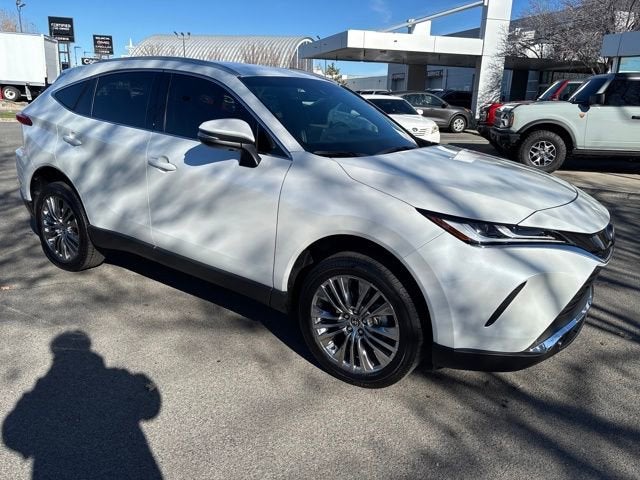 2024 Toyota Venza XLE