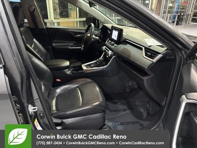 2019 Toyota RAV4 XLE Premium
