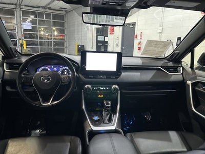 2023 Toyota RAV4 Hybrid XSE