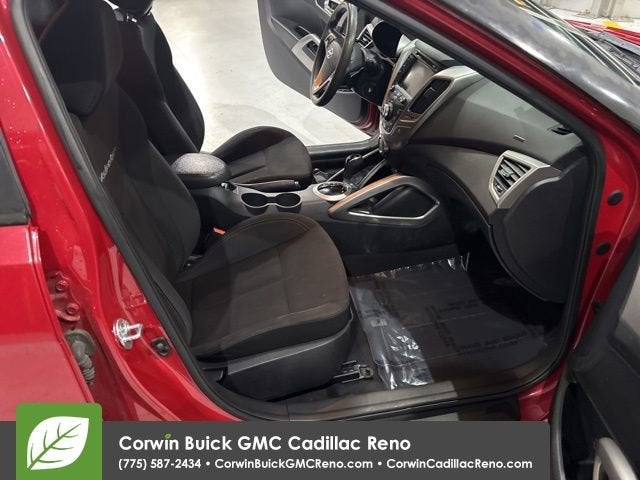 2016 Hyundai Veloster NA