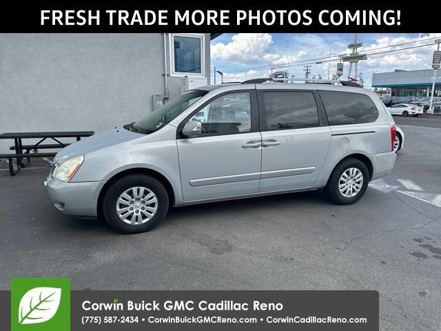 2012 Kia Sedona LX