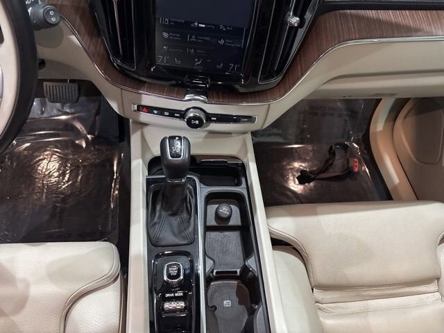 2019 Volvo XC60 Inscription