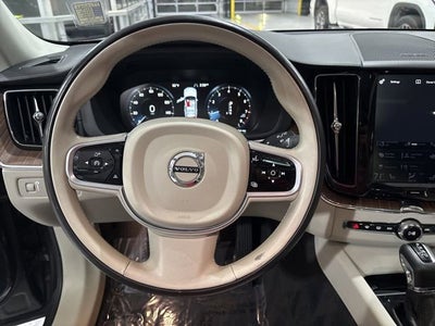 2019 Volvo XC60 Inscription