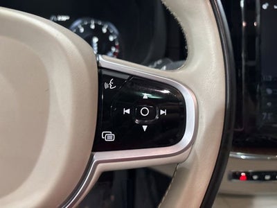 2019 Volvo XC60 Inscription