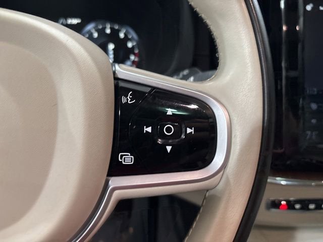 2019 Volvo XC60 Inscription