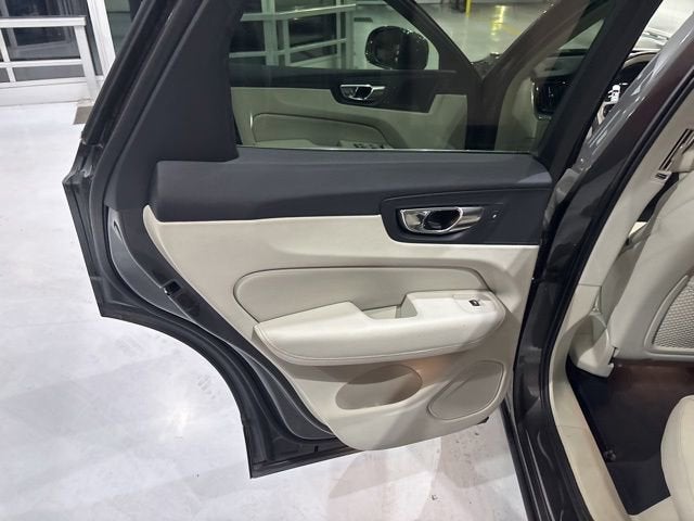 2019 Volvo XC60 Inscription