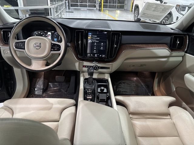 2019 Volvo XC60 Inscription