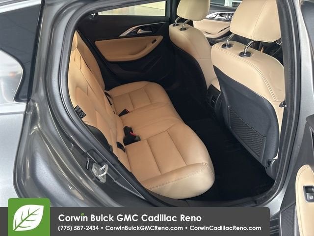 2018 INFINITI QX30 Premium