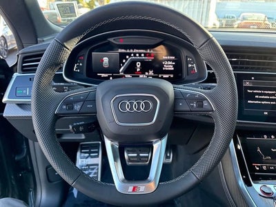 2025 Audi SQ8 Premium Plus 4.0 TFSI quattro