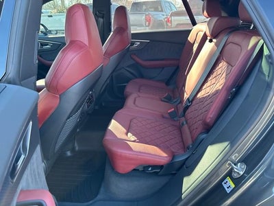 2025 Audi SQ8 Premium Plus 4.0 TFSI quattro