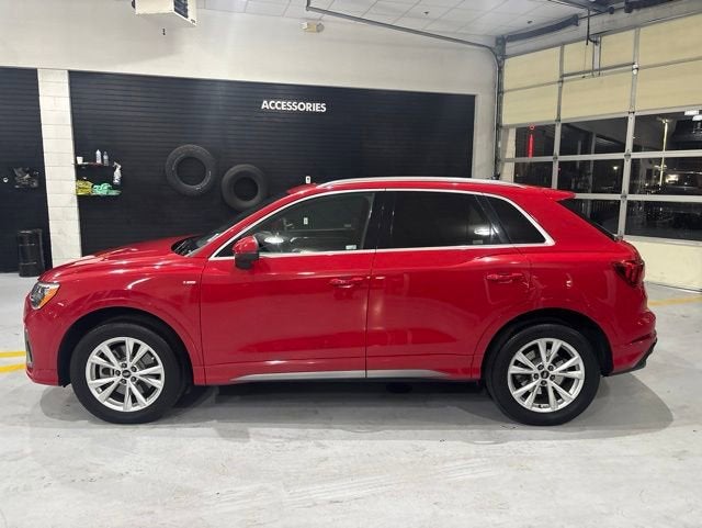 2022 Audi Q3 Premium 45 TFSI S line quattro Tiptronic